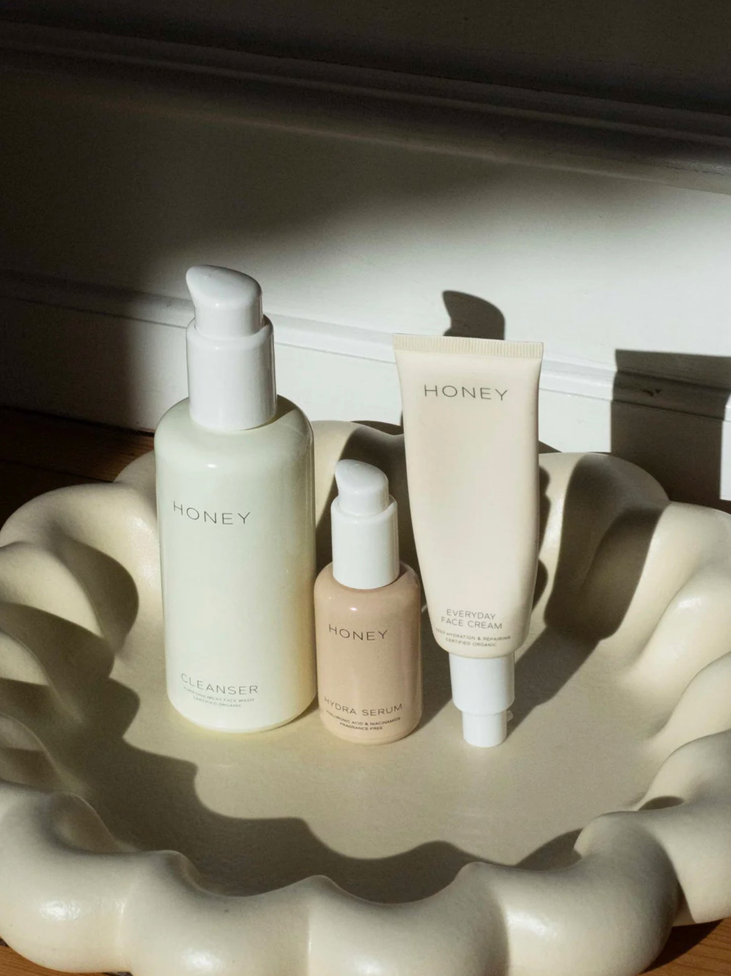 HONEY - Glow Trio - Cleanser, serum & face cream