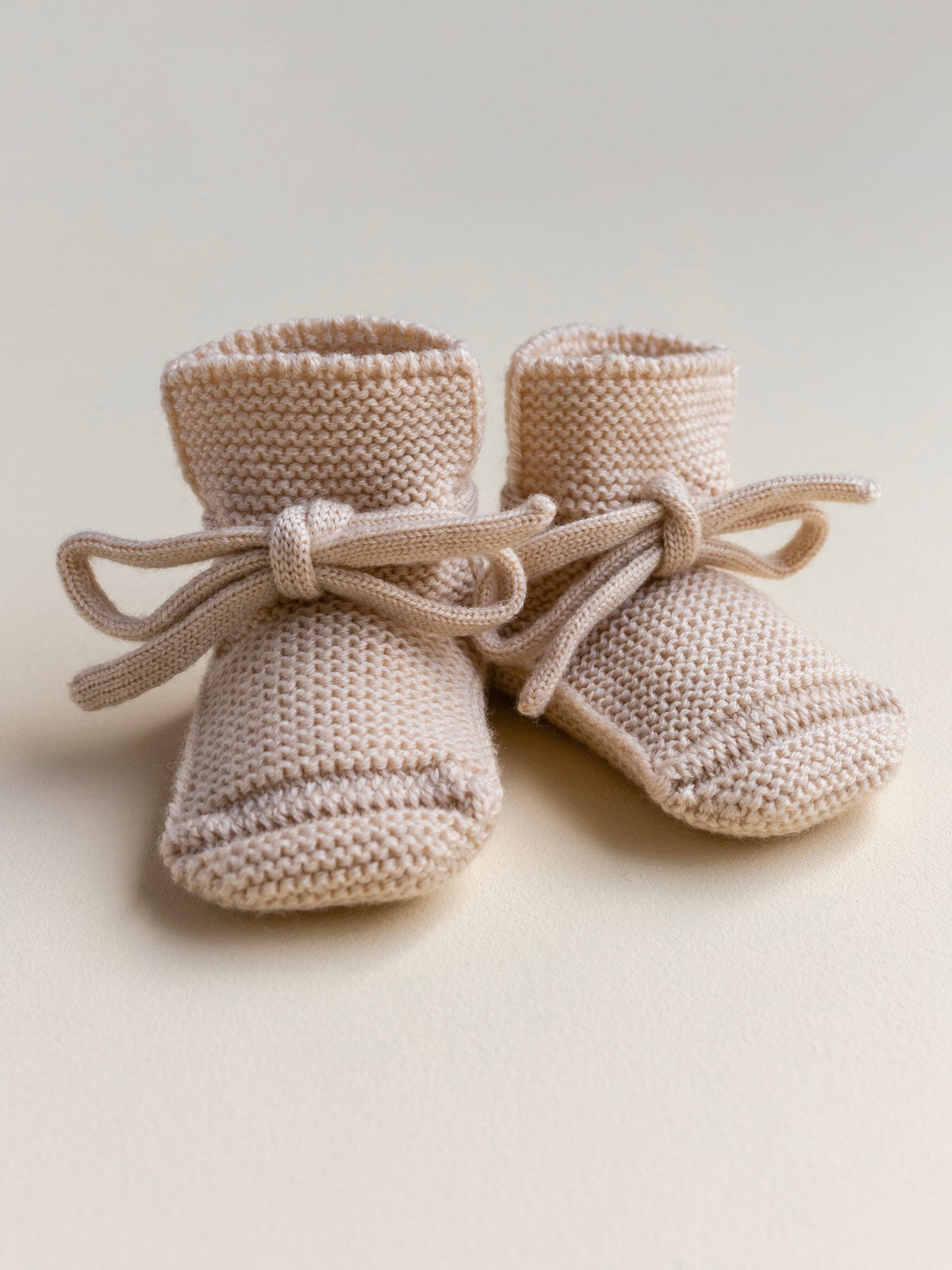 Hvid - Wool Booties - Light yellow, Light blue, Red, Artichoke, Mocha, Dark brown, Oat, Grey melange