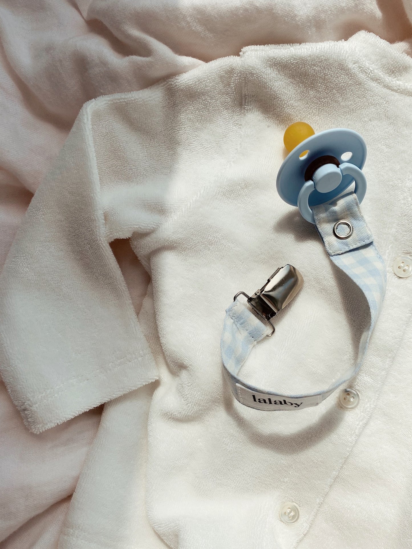 Lalaby - Pacifier clip - Blue gingham