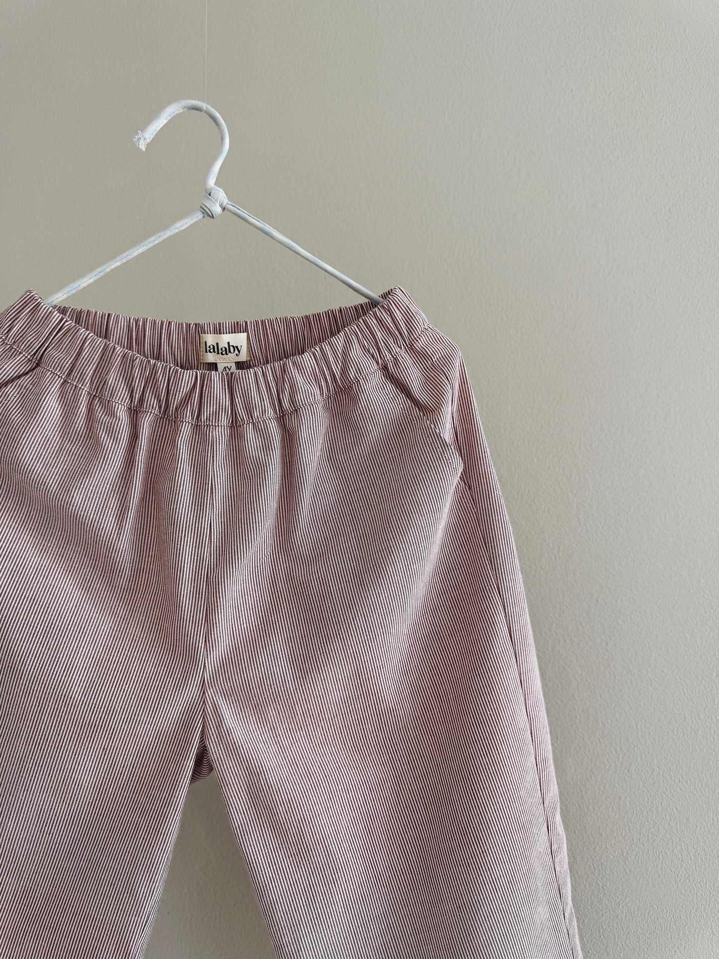 Lalaby - Frankie pants - Berry stripe