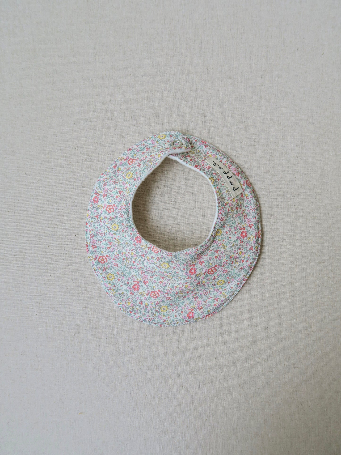 Poppel - Bib - Liberty Katie & Millie