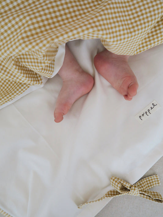 Poppel - Baby dynebetræk - Yellow Gingham