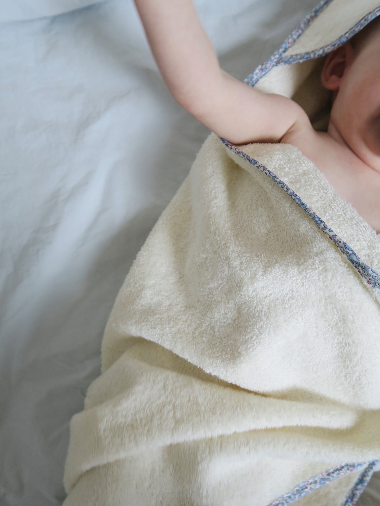 Poppel - Hooded towel - Liberty Eloise