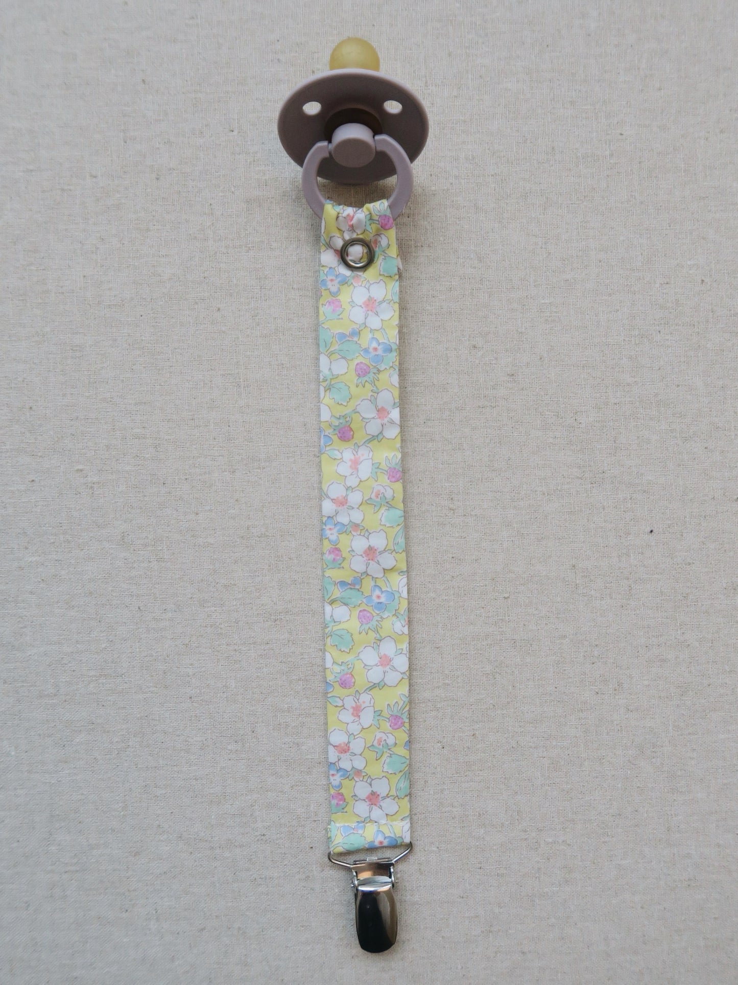 Poppel - Pacifier clip - Liberty Paysanne blossom