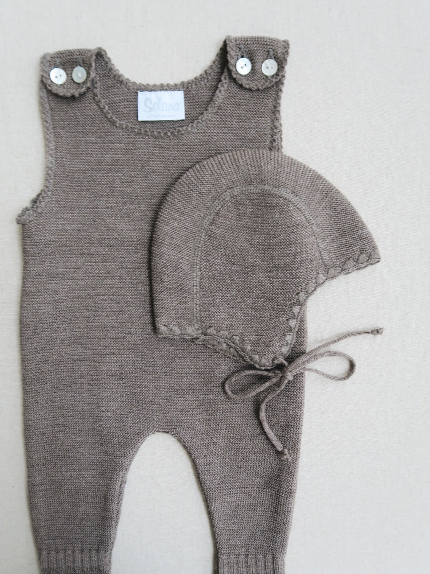Selana - Wool Helmet - Chocolate