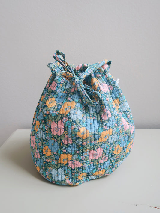 Bon Dep - Round Pouch - Liberty Meadow Song Blue
