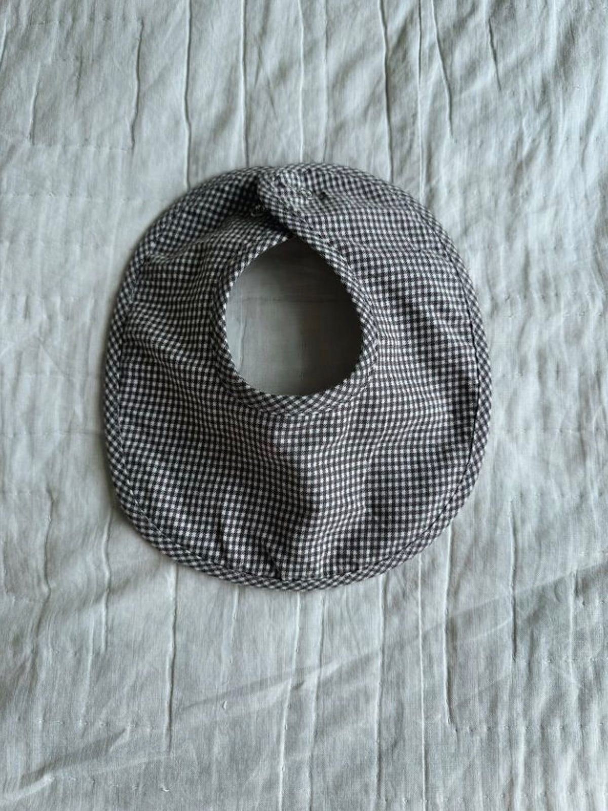 Lalaby - Classic bib - Tiny Check Brown