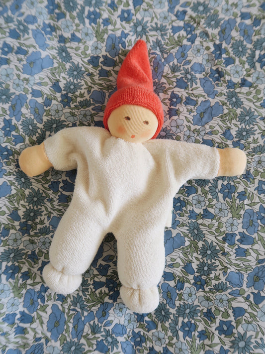 Nanchen - Dukke - Natur/rød