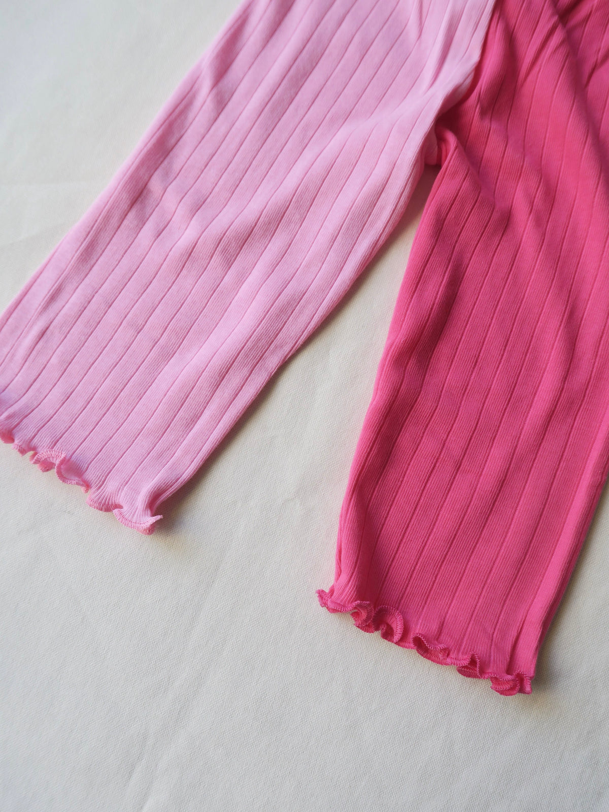 Nørgaard paa Strøget - Kids Frill pants - Pink/chock