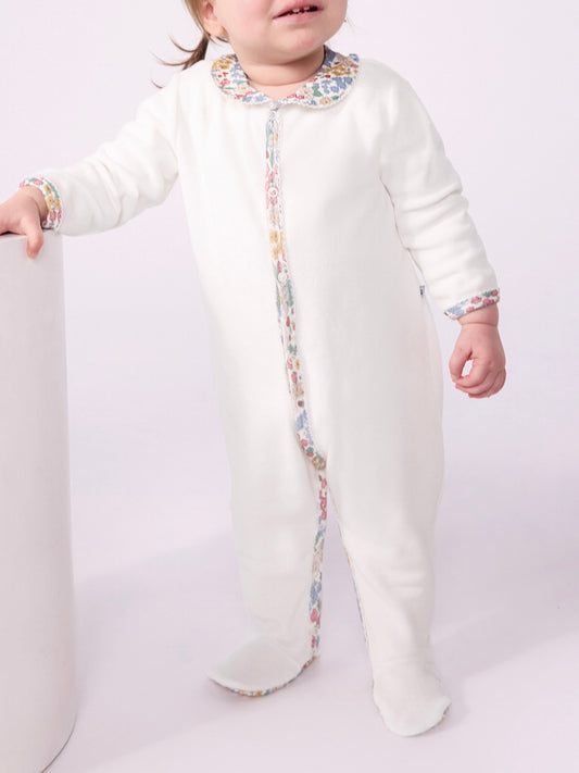 Petit Bateau - Sleepsuit - White w. flower details