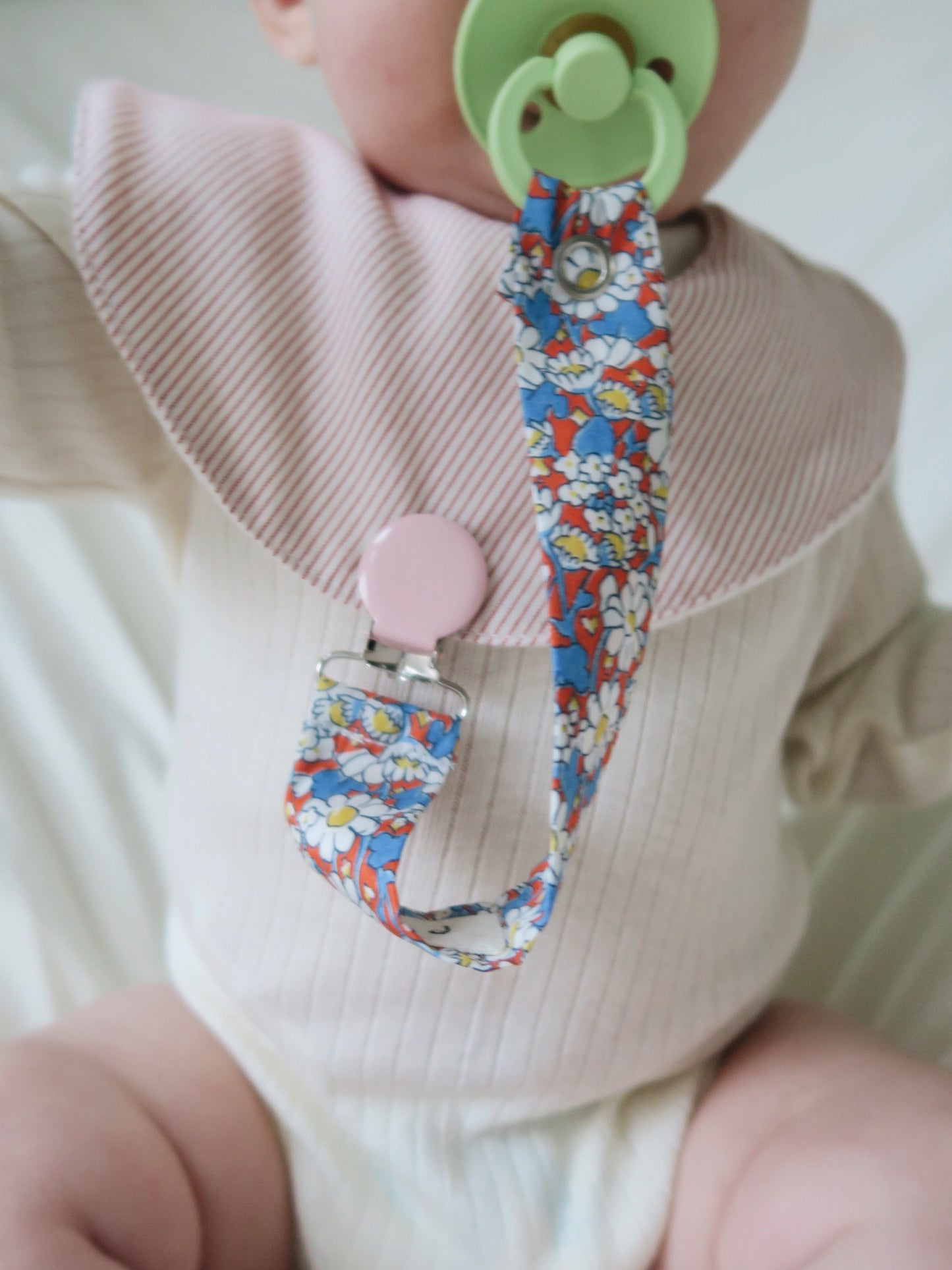 Poppel - Pacifier clip - Liberty Alice