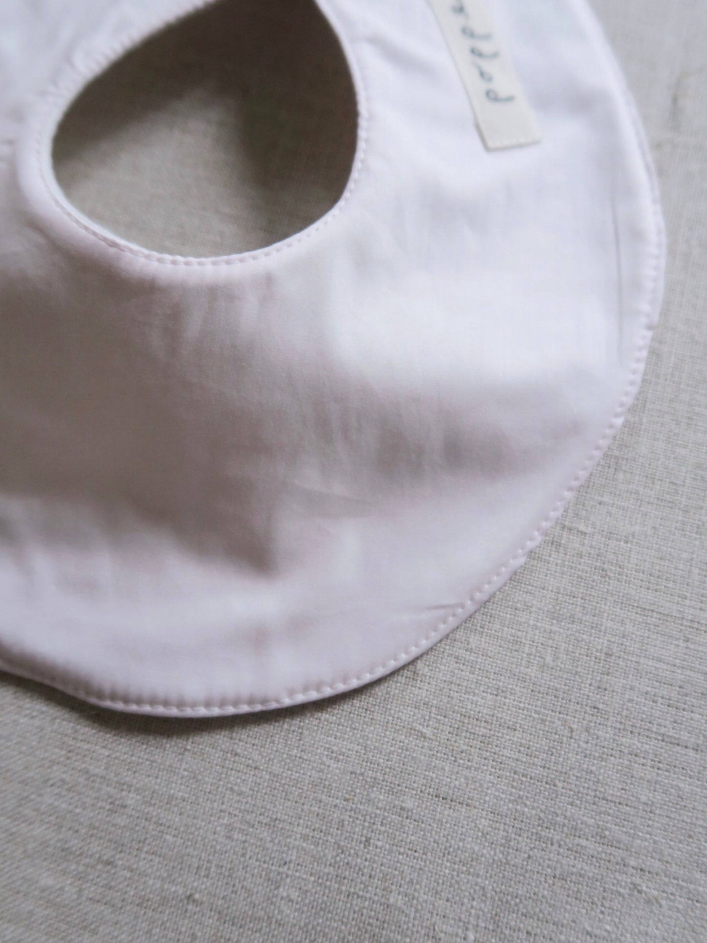 Poppel - Bib - Liberty Baby Pink