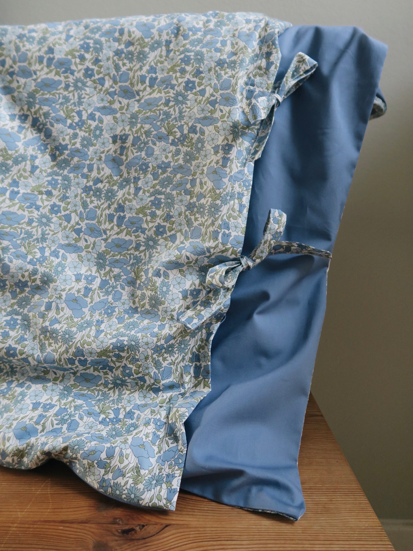 Poppel - Baby bedding - Liberty Poppy & Daisy