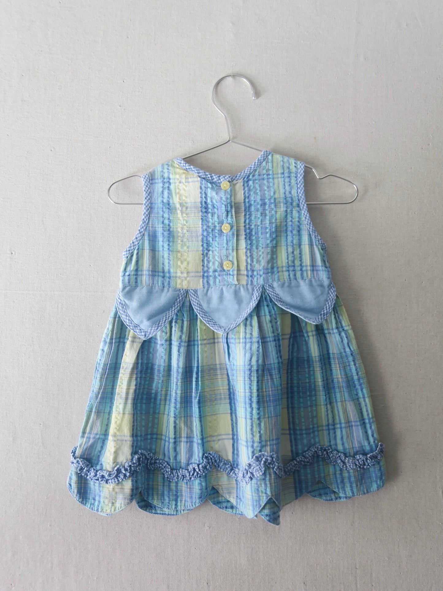 Poppel Pre-loved - Ternet kjole m. detaljer - str. 80