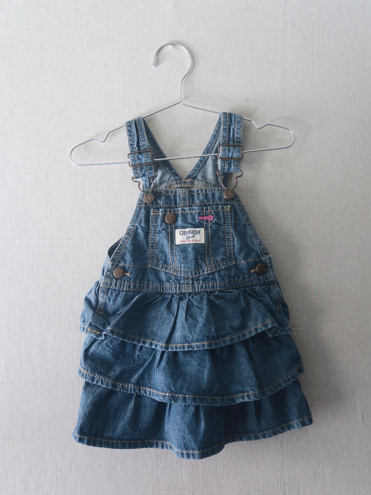 Poppel Pre-loved - OshKosh spencerkjole m. flæser - str. 1,5 år