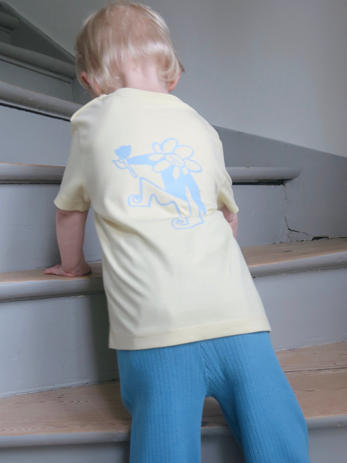 Poppel - T-shirt - Blomsterbarn - Gul
