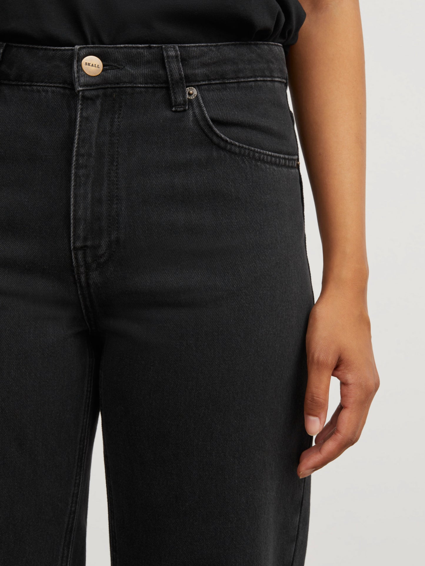 Skall - Allison cropped jeans - Washed black