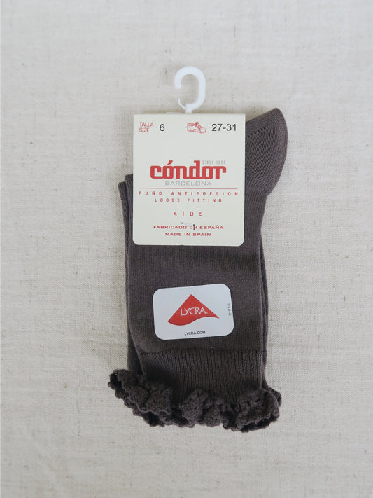 Cóndor - Socks with french lace edging - 318 / Truffle